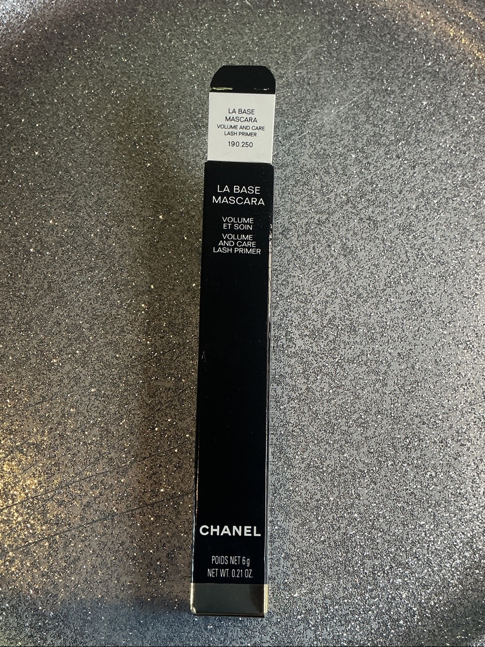 CHANEL La Base Mascara Lash Primer - Black and Silver Box